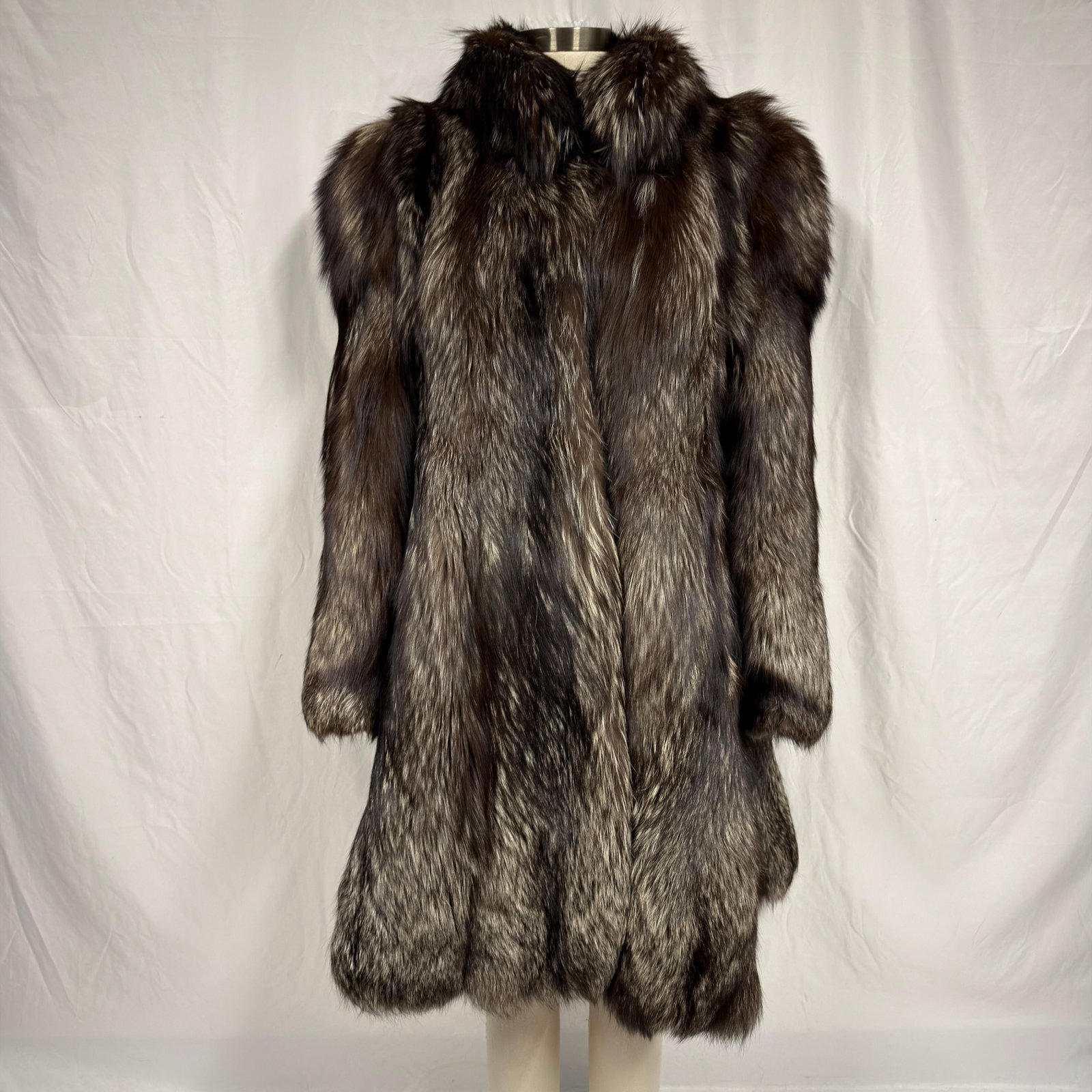 Fox Fur Coat Natural Dark Gray Hue FurJJ (1 of 6)