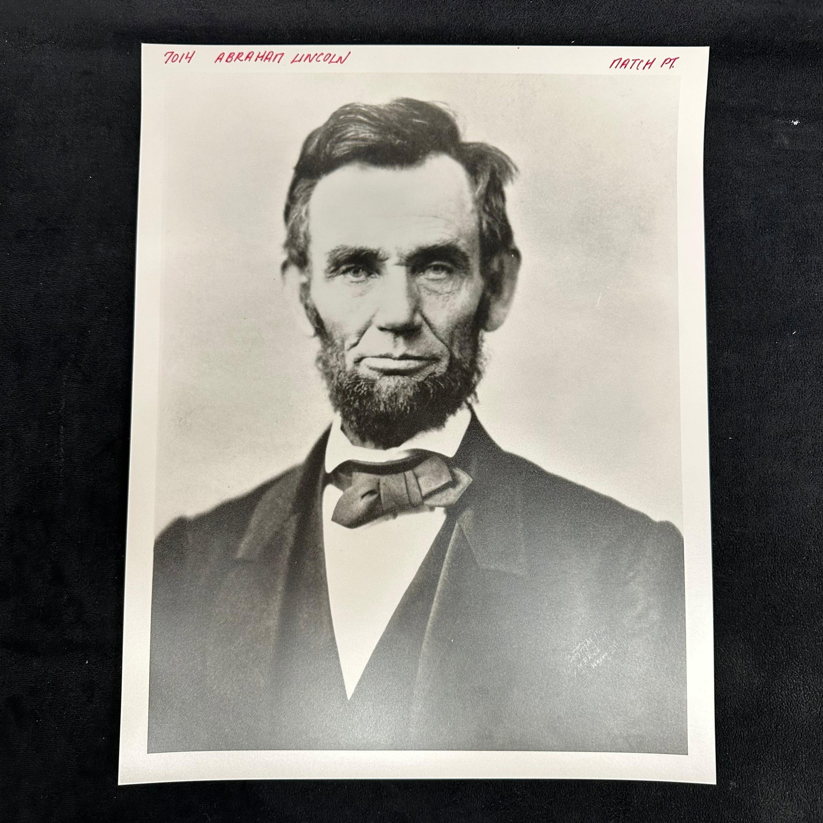 Abraham Lincoln Vintage Portrait Black and White Analog Photography Print: Black-and-white analog photography print featuring Abraham Lincoln, the 16th President of the United States. This iconic portrait captures Lincoln’s enduring presence with his trademark beard, b