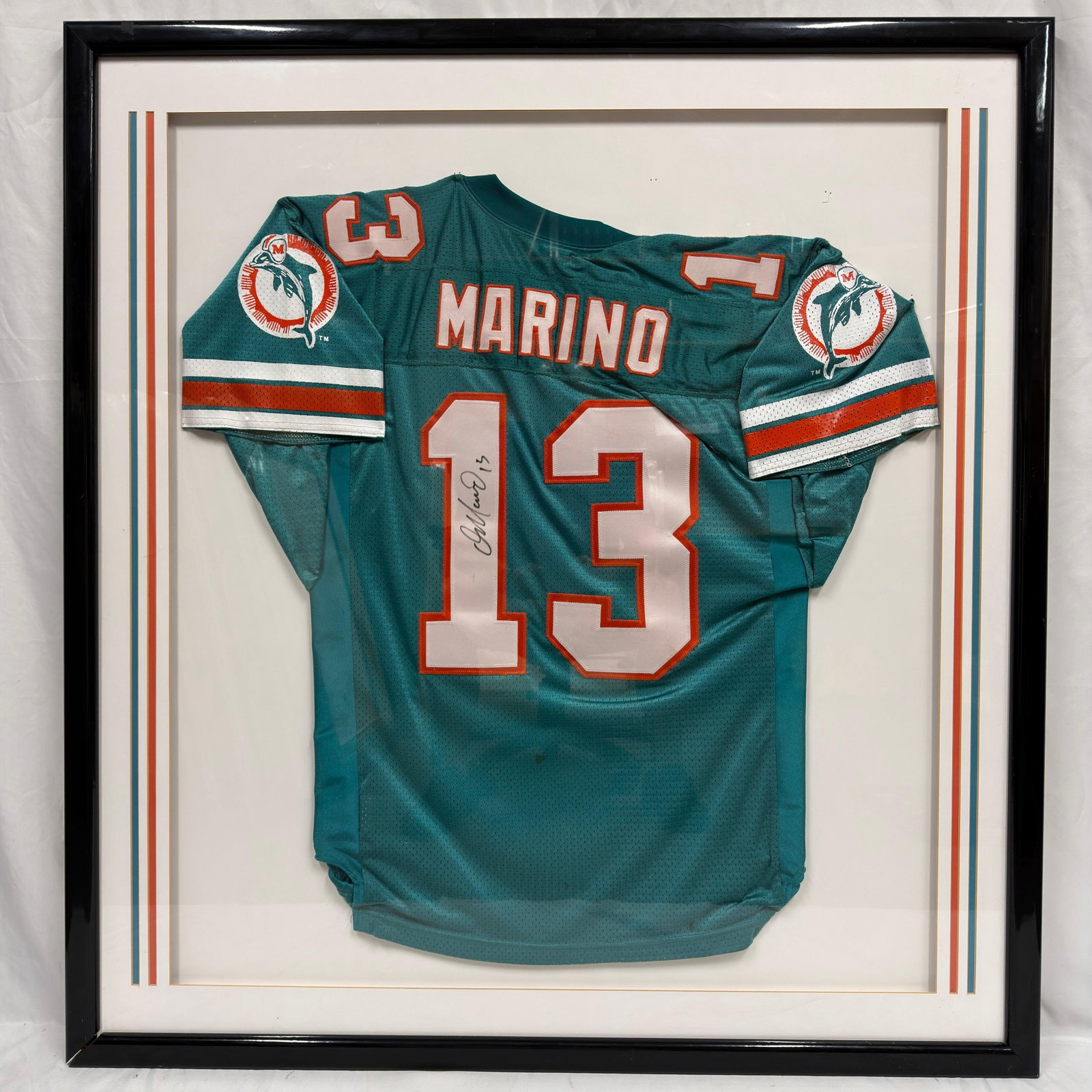 Dan Marino Signed Miami Dolphins 13 Team Jersey Framed Display R240 (1 of 8)