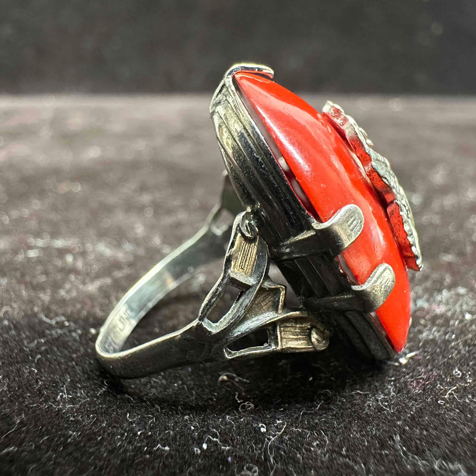 Sterling Silver Eagle Motif Red Plastic Setting Ring - 2