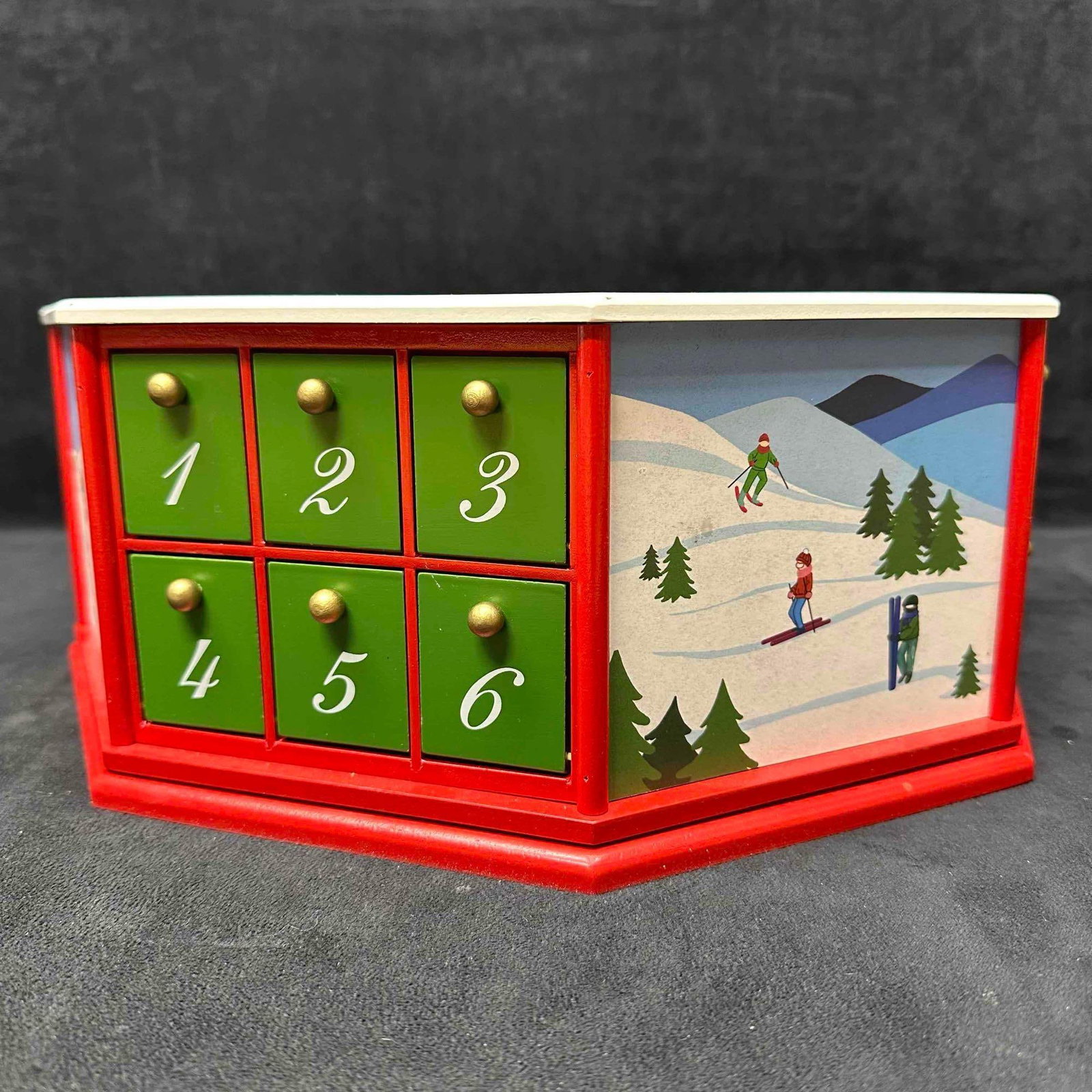 Skating Party Advent Calendar Christmas Holiday Decor Mini Figures and Ornaments (1 of 10)