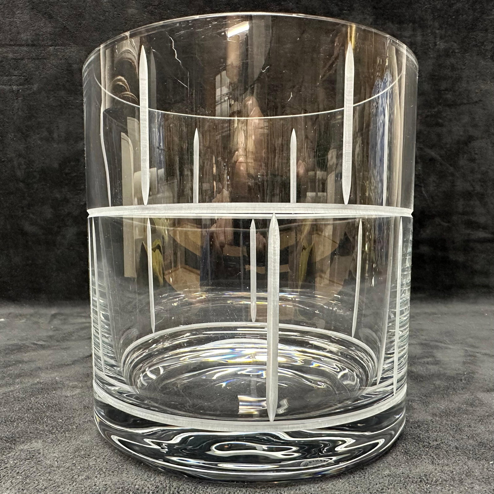 Tiffany and Co Crystal Ice Bucket Vase Modern Bamboo Collection: Tiffany and Co. Crystal Ice Bucket Modern Bamboo Collection 6.5” tall. Beautiful sparkling Tiffany Crystal is in very good condition. Hallmark Tiffany and Co on the bottom. This item is in