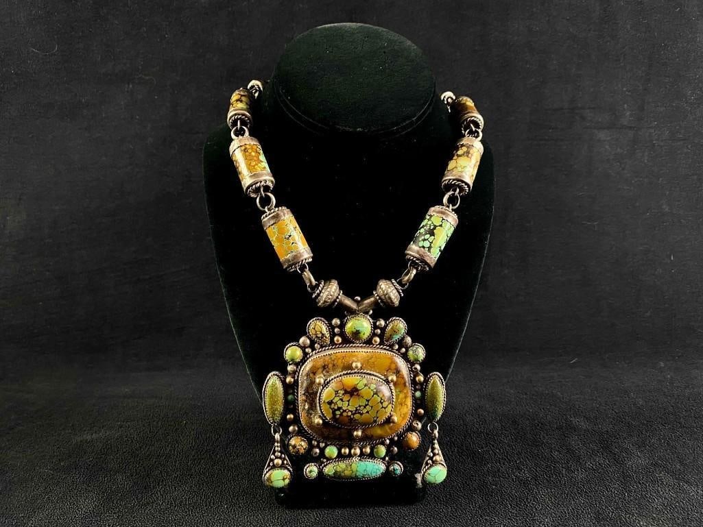 Vintage Moroccan Green Turquoise Silver Amazigh Berber Necklace: Vintage Moroccan Green Turquoise Silver Amazigh Berber Necklace. DETAILS: Metal - Silver, exact purity unconfirmed, estimated > .900 Color - Silver Tested - Yes<