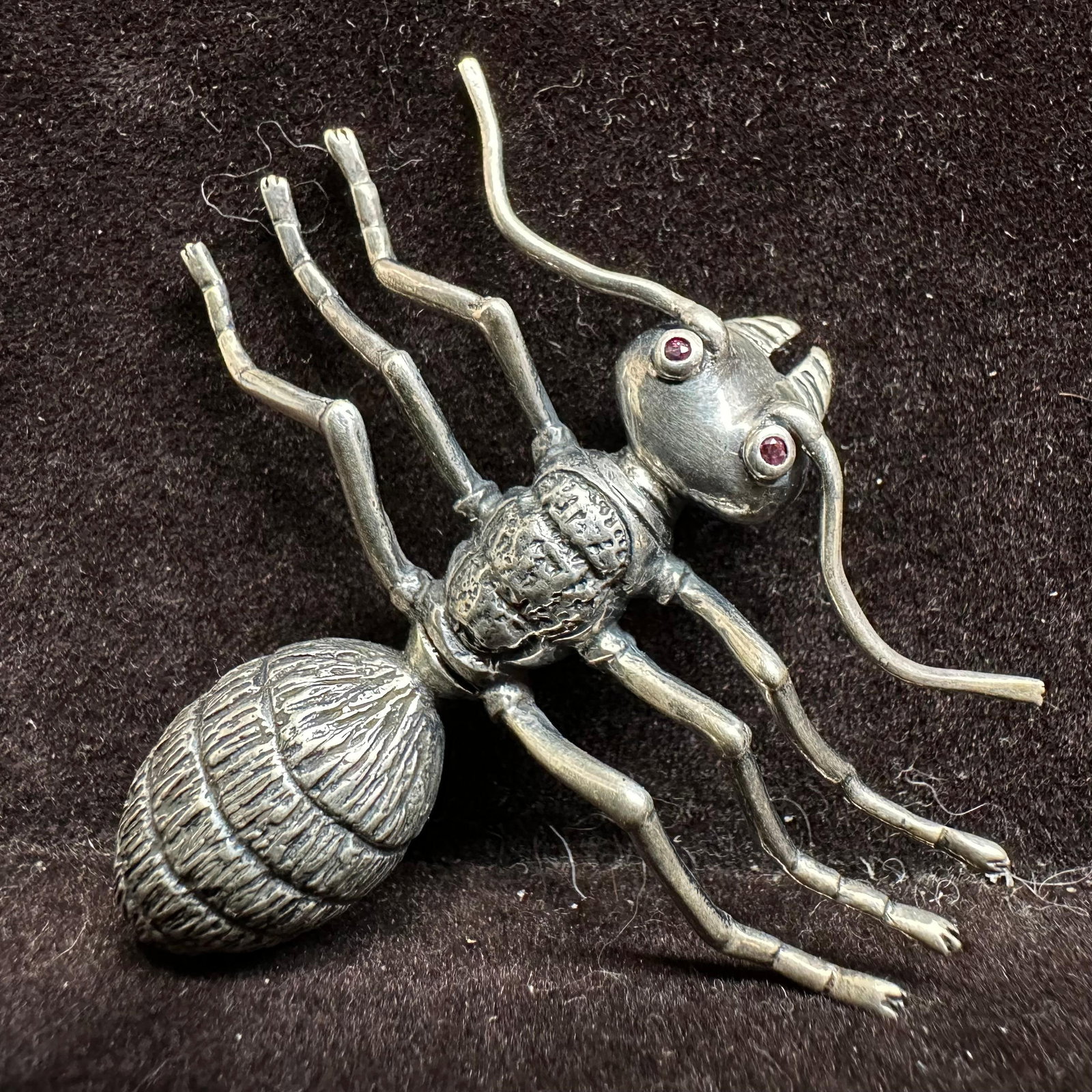 Figural Ant Insect Silver Brooch Purple Stone Eye Accents: This item is in good pre-owned, previously used/displayed condition with noticeable light wear and surface scratches. Please reference all photos for full details. This piece of jewelry has been