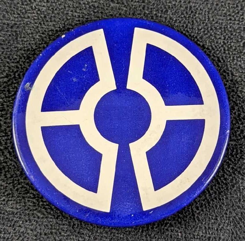 Vintage Disney EPCOT CommuniCore Symbol 2 1/2" Button. From the early 1980: Vintage Disney EPCOT CommuniCore Symbol 2 1/2" Button. From the early 1980s. Is approx 2 1/2" x 2 1/2" and it weighs 0.03lb. The button has some markings from age and storage. Please see the images