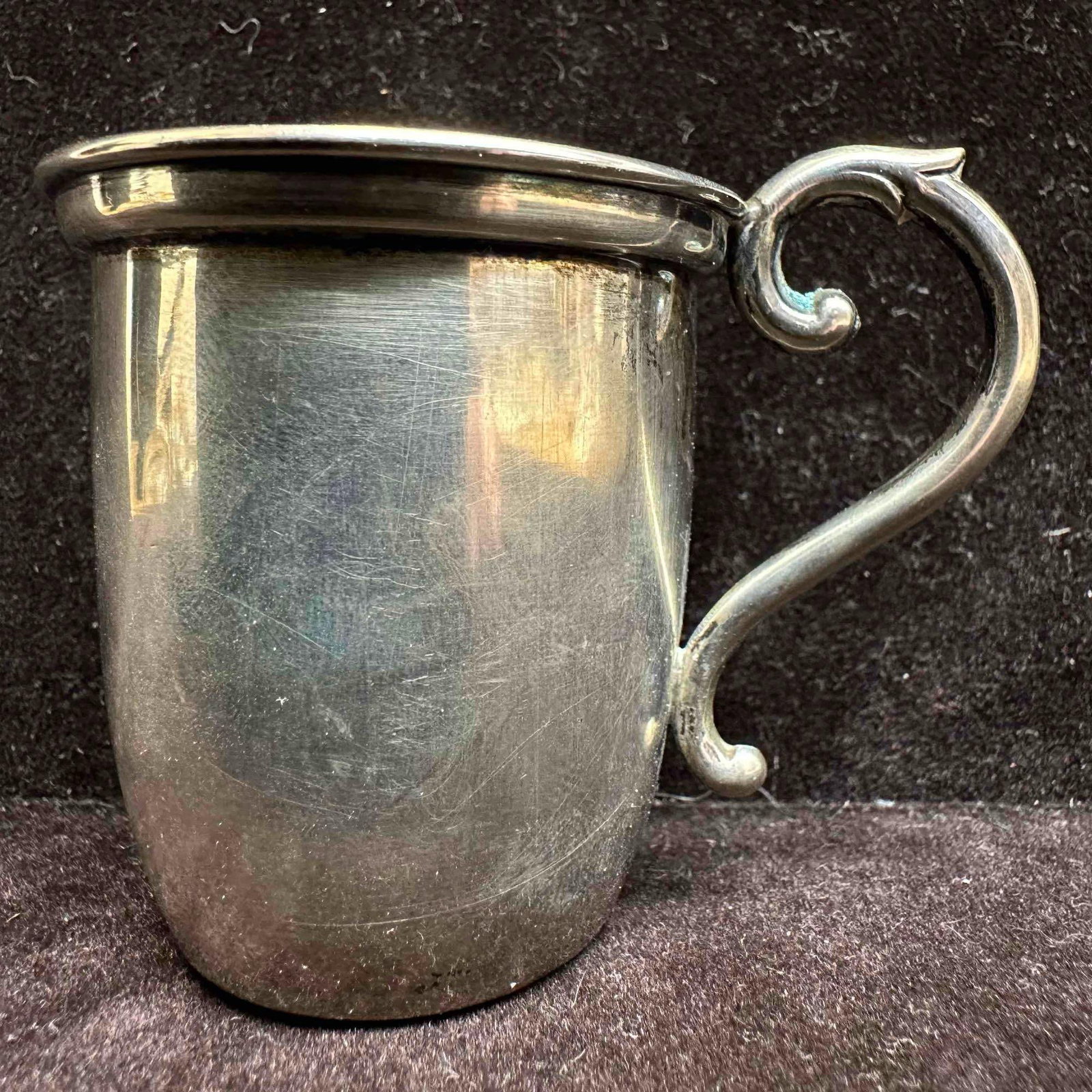Silver 800 Small Cup Creamer: This item is in good pre-owned, previously used/displayed condition with noticeable light wear, and surface scratches. Please reference all photos for full details. This piece of sterling has been tes