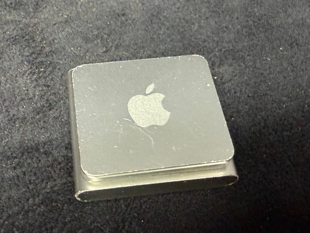 4th Final Gen iPod Shuffle - 6