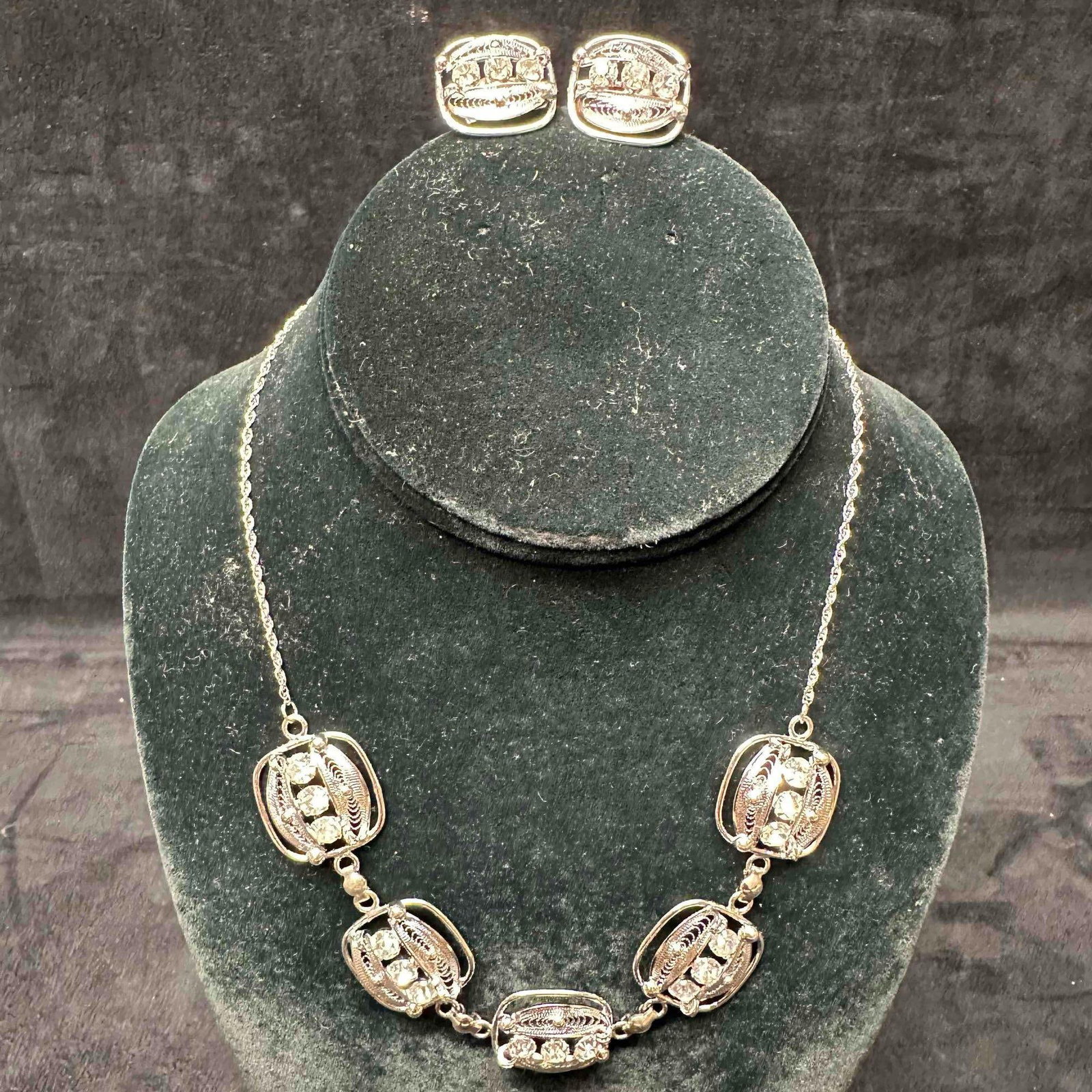 Sorrento Sterling Silver Cubic Zirconia Accent Necklace and Screw Back Earrings Set: These items are in good pre-owned, previously used/displayed condition with noticeable light wear, and surface scratches. Please reference all photos for full details. These pieces of jewelry have bee