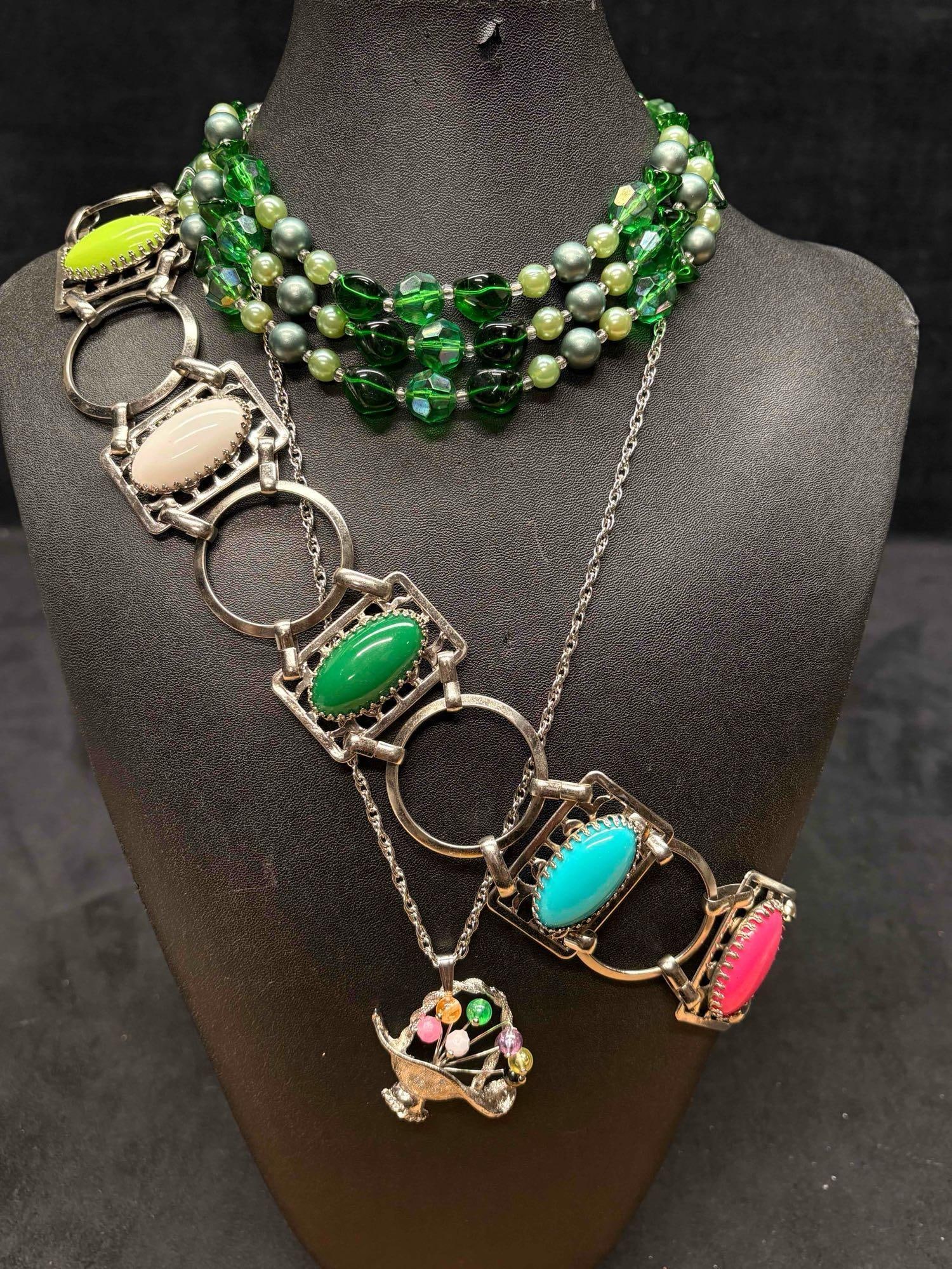 3pc Colorful Rainbow Bead and Jewelry Lot: This lot consists of 3 pre-owned costume jewelry necklaces with typical wear from use. Please review images for context of the lots visual conditions. APPROX. WEIGHT: 7.2 OZ