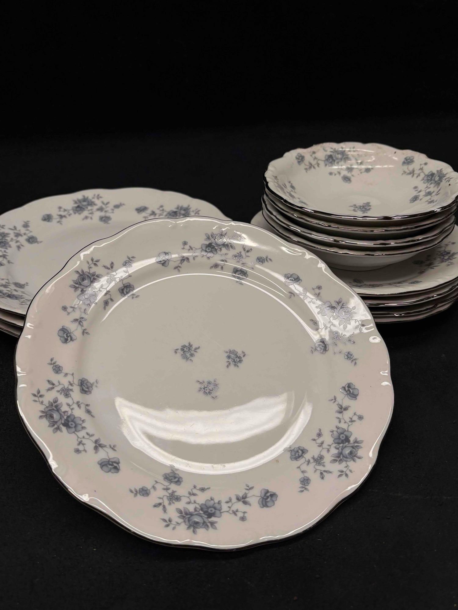 12pc Vintage Johann Haviland Blue Garland Appetizer Plates Set: The porcelain china appetizer plate set features small blue Garland patterns that was commonly produced during the mid-1970s to early 1990s in Bavaria, Germany. The set is in good conditions with no n