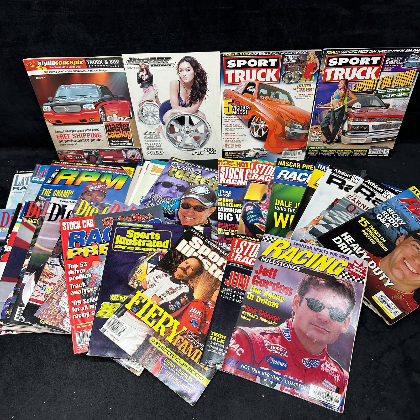 NASCAR Magazine and Racing Publication Lot Sports Illustrated Die Cast Digest Stock Car Racing (1 of 8)