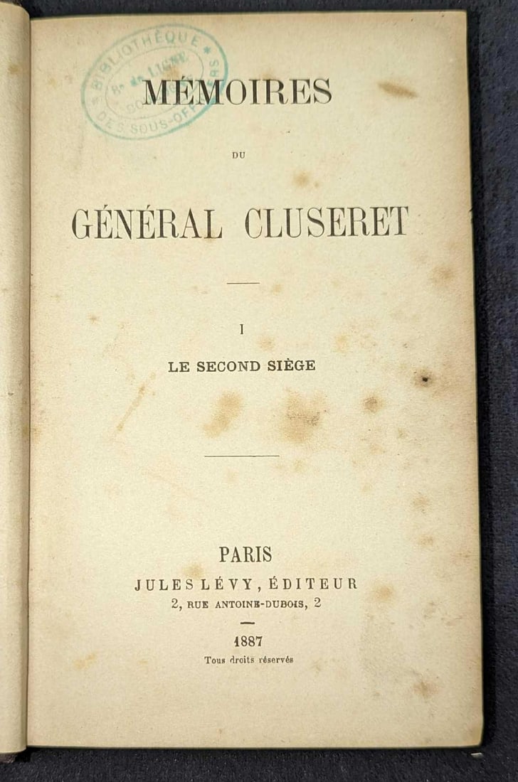1887 Memoires Du General Cluseret Volume 1 HC: 1887 Memoires Du General Cluseret Volume 1 HC. This was published by Jules Levy (Paris) in 1887. This hardcover is approx 4 1/2" x 1" x 7 1/4" and it weighs 0.79lb. The covers have shelf wear, and the