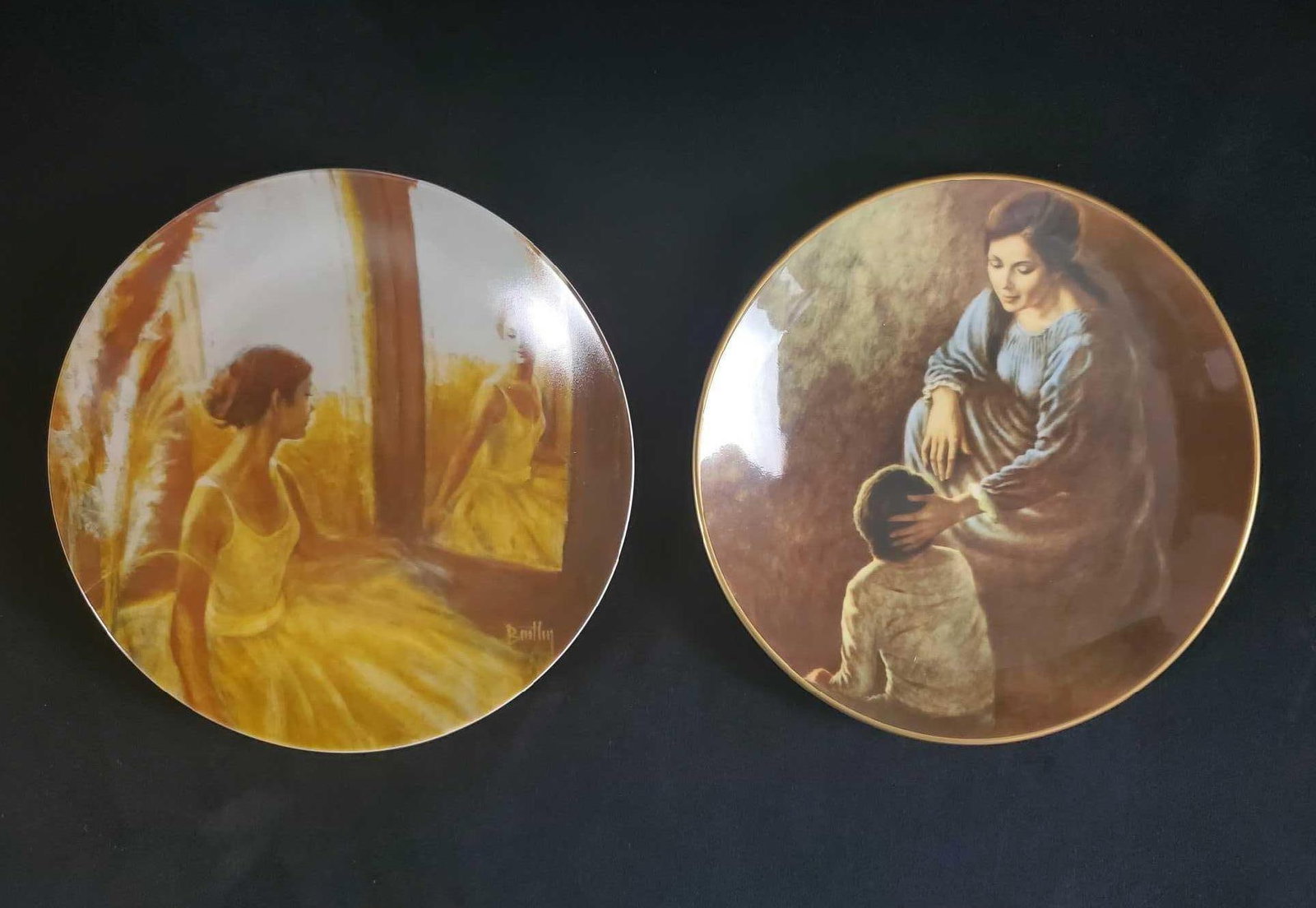 Reverie and Dear Child Decorative Plates Spencer Bentleg: (1) 1981 Robert Bentleg "Reverie" Collectible Art Plate # 843 by Pemberton & Oakes. Displays a sepia tone image of a ballerina looking in a reflection. In very good condition with no known