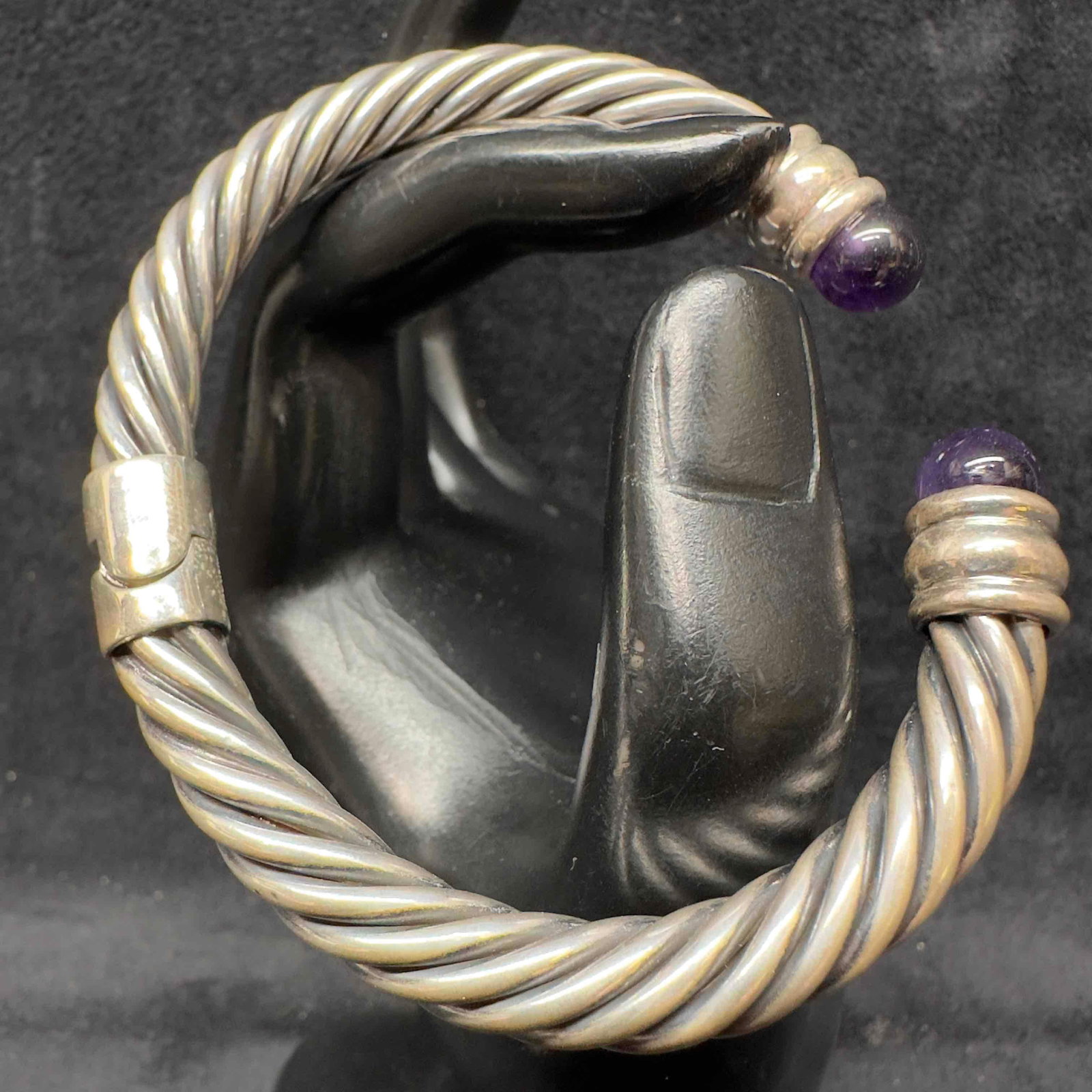 Sterling Silver Amethyst Cable Hinged Cuff Bangle Bracelet: This item is in good pre-owned, previously used/displayed condition with noticeable light wear, and surface scratches. Please reference all photos for full details. This piece of jewelry has been test