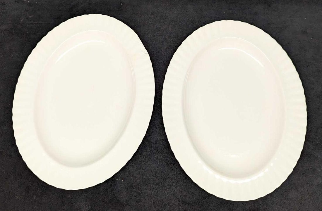2 Fine China 13" Oval Serving Platters (1 of 6)