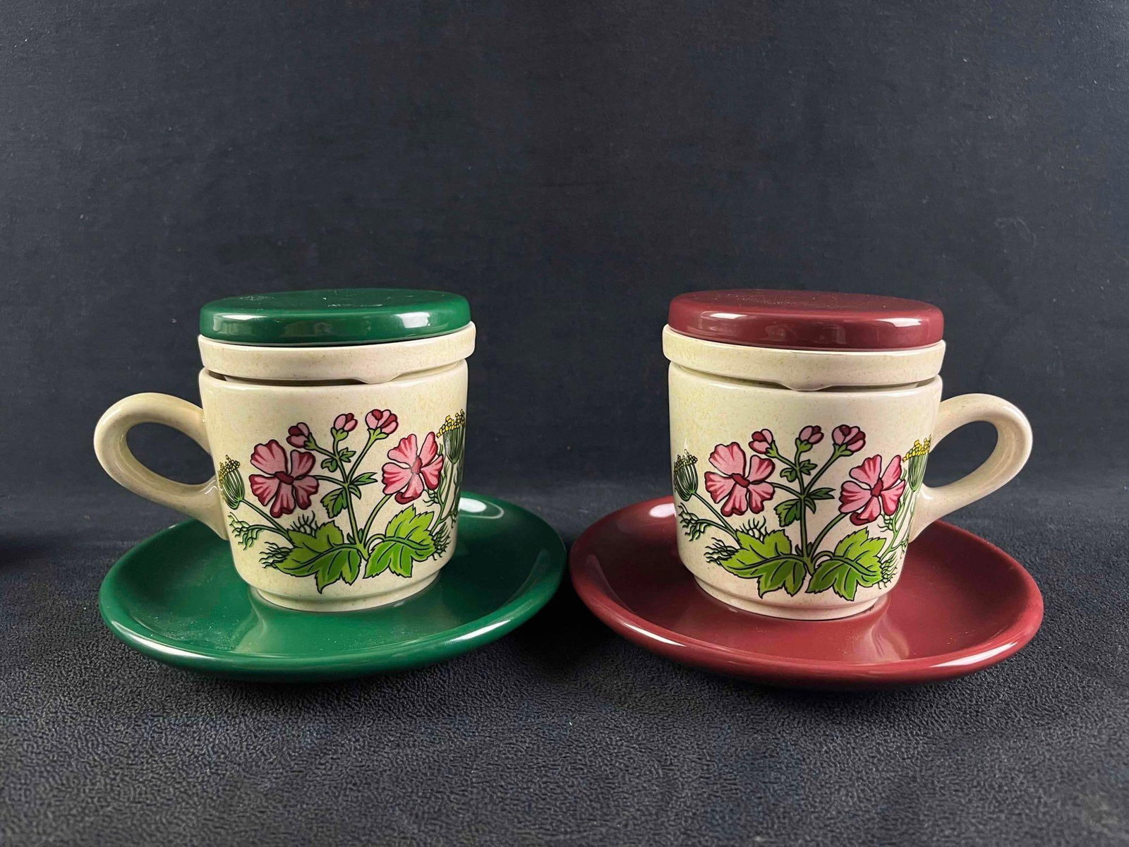 Vintage Waechtersbach Mugs w Tea Strainer and Lid: Vintage Waechtersbach Mugs w Tea Strainer and Lid Lot of 2 two 1970's Waechtersbach, W. Germany mugs with ceramic tea strainers, lids, and saucers. These mugs are in great condition with no k