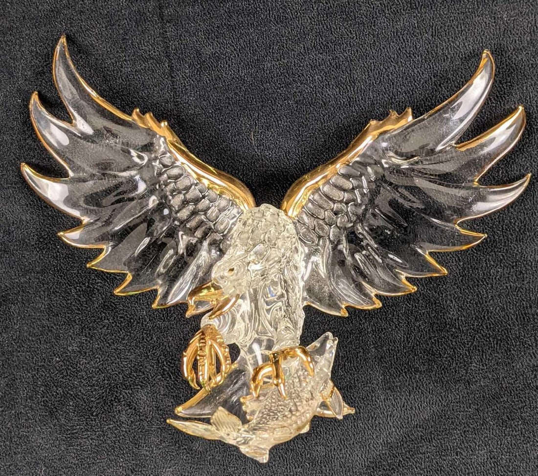 Gold Trim Glass Eagle With Fish: Gold Trim Glass Eagle With Fish. The maker and date of creation are unknown. Is approx 9" x 4" x 6". Is in good, vintage condition with some wear and dust. Would require a stand of sorts to be display