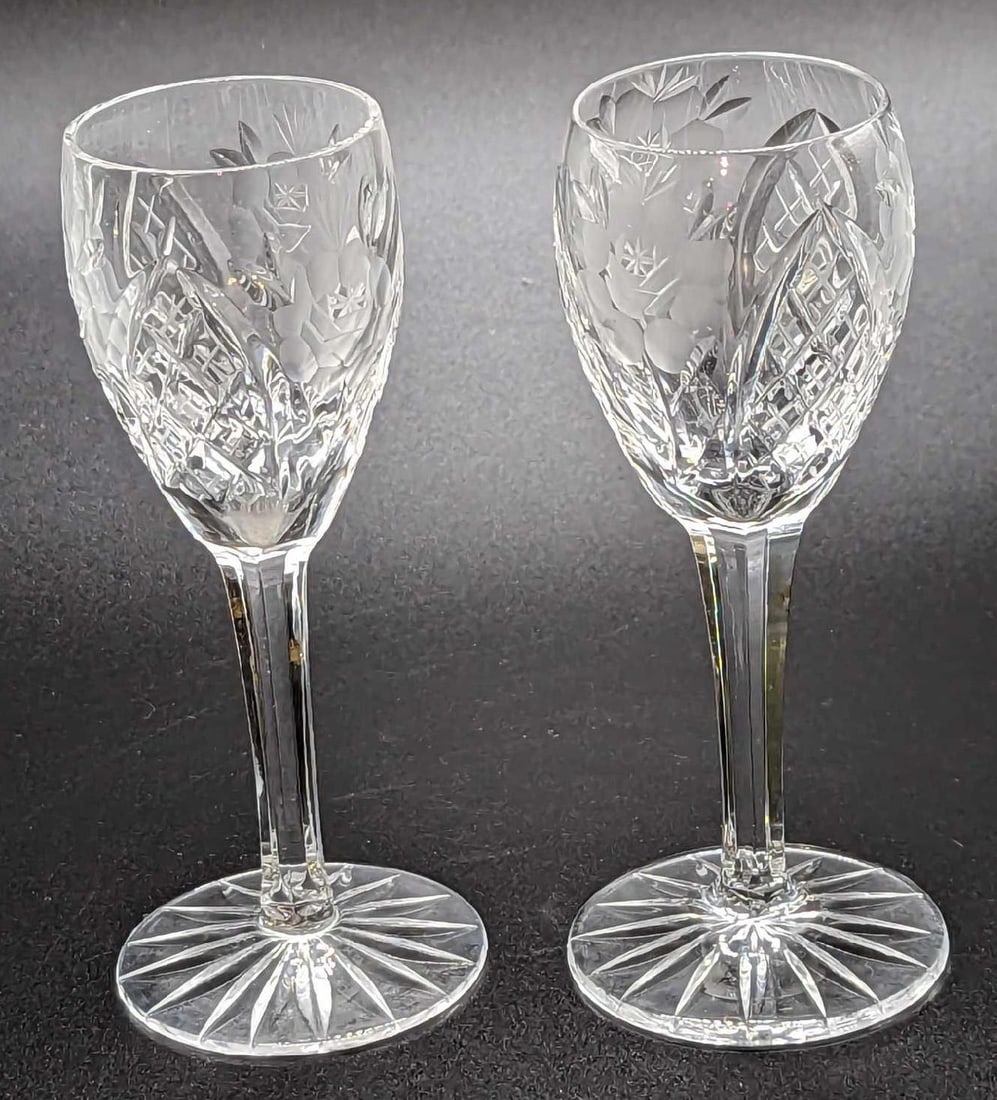 2 Retired Glass American Cut Vega Cordial Glasses B: 2 Retired Glass American Cut Vega Cordial Glasses B. Each is approx 1 7/8" x 1 7/8" x 4 1/2" and the total weight is 0.30lb. The glasses have no chips or cracks.