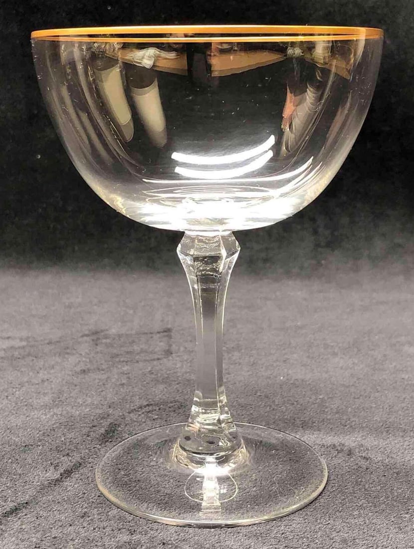Lenox "Mansfield" Crystal Gold Rim Champagne Glass: This lot contains a Lenox "Mansfield" Gold Rim Crystal Champagne Glass. It is approx 5-1/4" tall with 5" diameter and weighs about 0.3lbs. Overall the Crystal Stemware is in great
