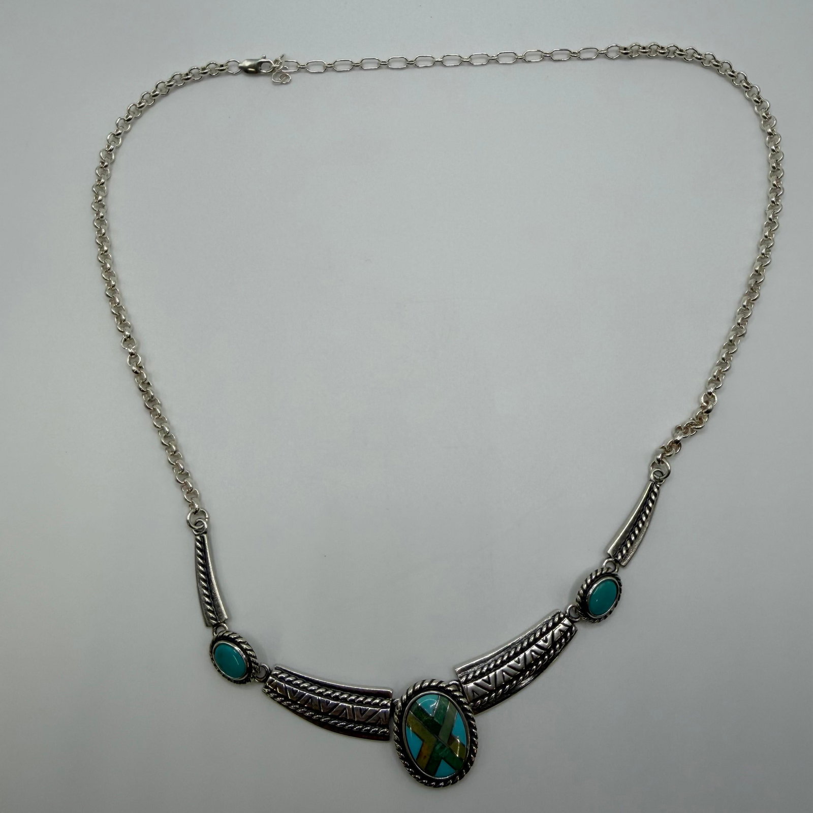 Carolyn Pollack Multi Stone Inlay Mosaic Southwestern Sterling Pendant Necklace: This item is in good pre-owned, previously used/displayed condition with noticeable light wear and surface scratches. Please reference all photos for full details. This piece of jewelry has been