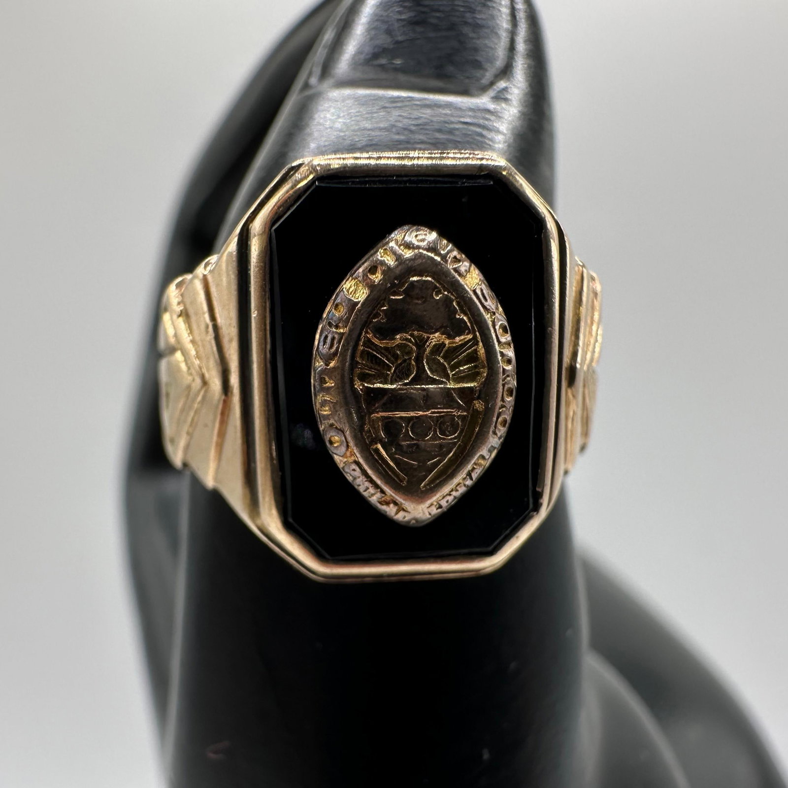 10K Gold 1939 Class Ring Olney High School Philadelphia: This item is in good pre-owned, previously used/displayed condition with noticeable light wear and surface scratches. Please reference all photos for full details. This piece of jewelry has been teste
