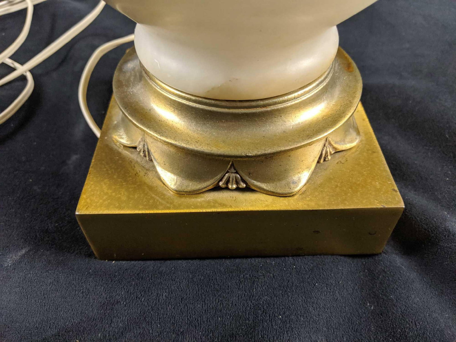 Retro Marble Table Lamp - 9