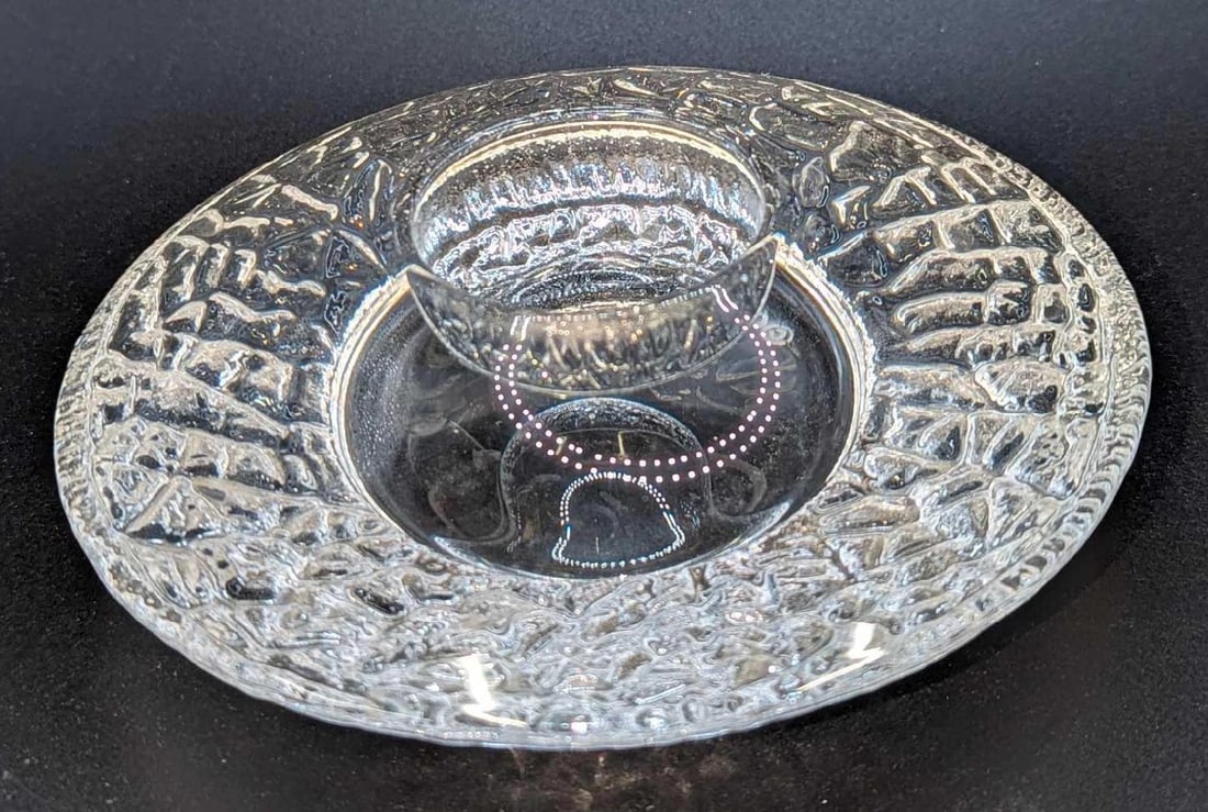 Orrefors Sweden Crystal Votive Tealight Candle Holder: Orrefors Sweden Crystal Votive Tealight Candle Holder. This is approx 5 1/2" x 5 1/2" x 2 1/2" and it weighs 2lbs. The candle holder has no cracks or chips. 
