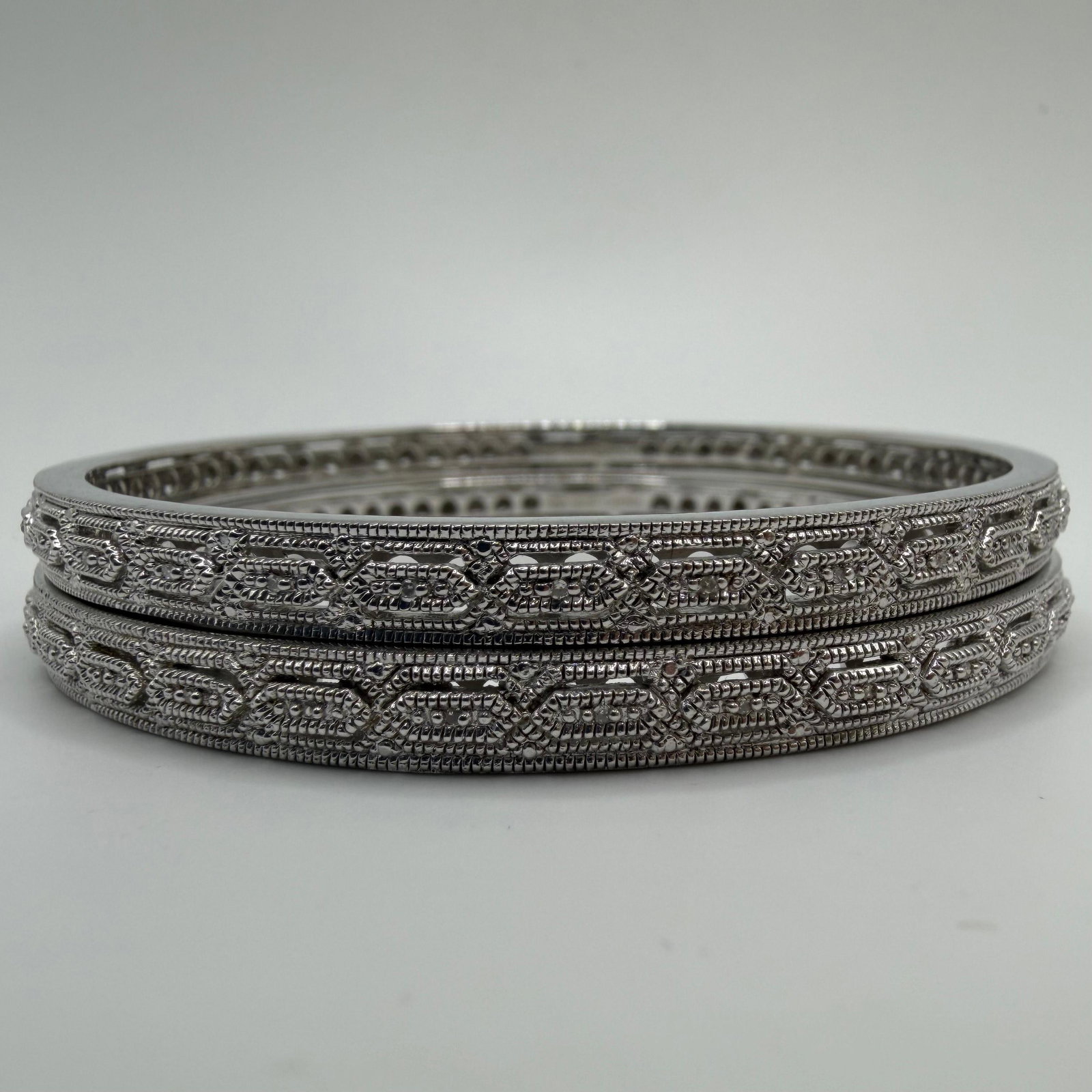 Sterling Silver Bangle Bracelet Set Geometric Patterned Pave Design ER17 ISP 925