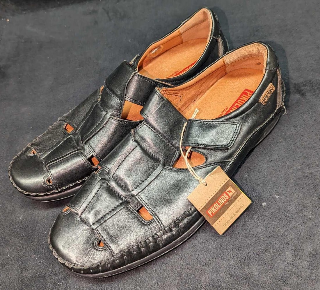 Pikolinos Men Size 12 Leather Fisherman Sandals: Pikolinos Men Size 12 Leather Fisherman Sandals. New with tags. Each shoe is approx 4 1/2" x 12 3/4" x 3 3/4" and the total weight is 1.92lb. The shoes do not appear to have been worn but have some st