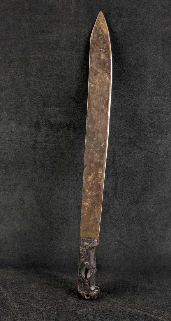 Vintage 1945 Machete by Trustwell Bros Sheffield UK: Vintage 1945 Machete by Trustwell Bros Sheffield UK This machete is a vintage 1945 machete made by Trustwell Bros Sheffield in England. This is pretty unique since the Trustwell Bros specia
