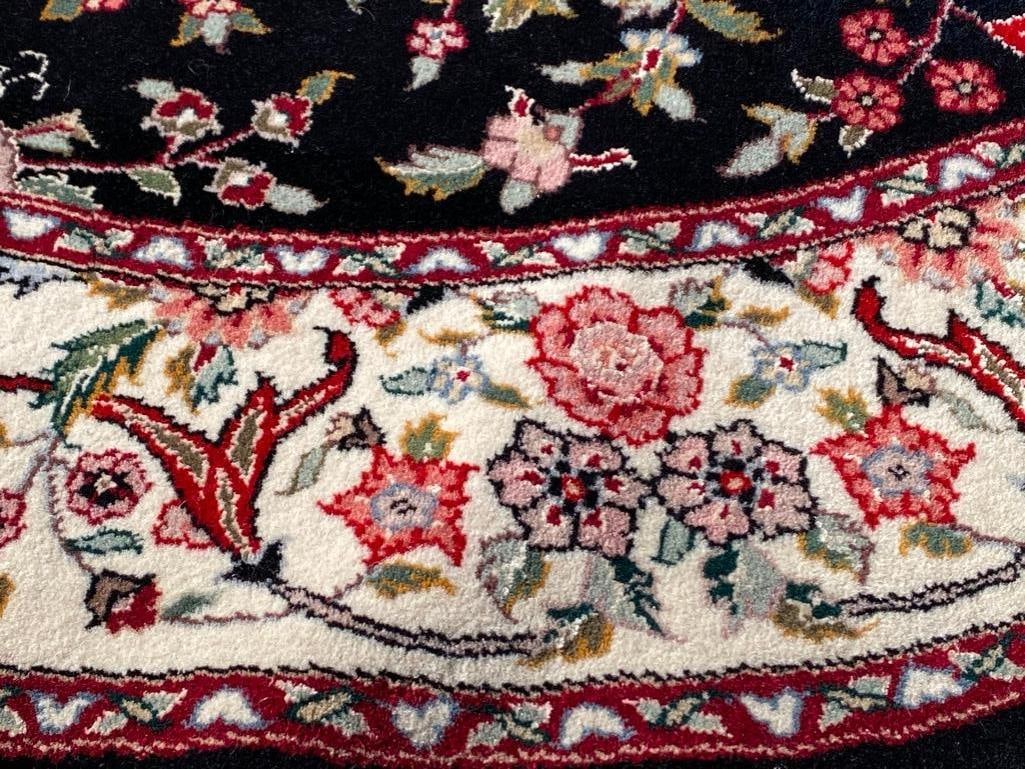 5' Circular Rug - 3