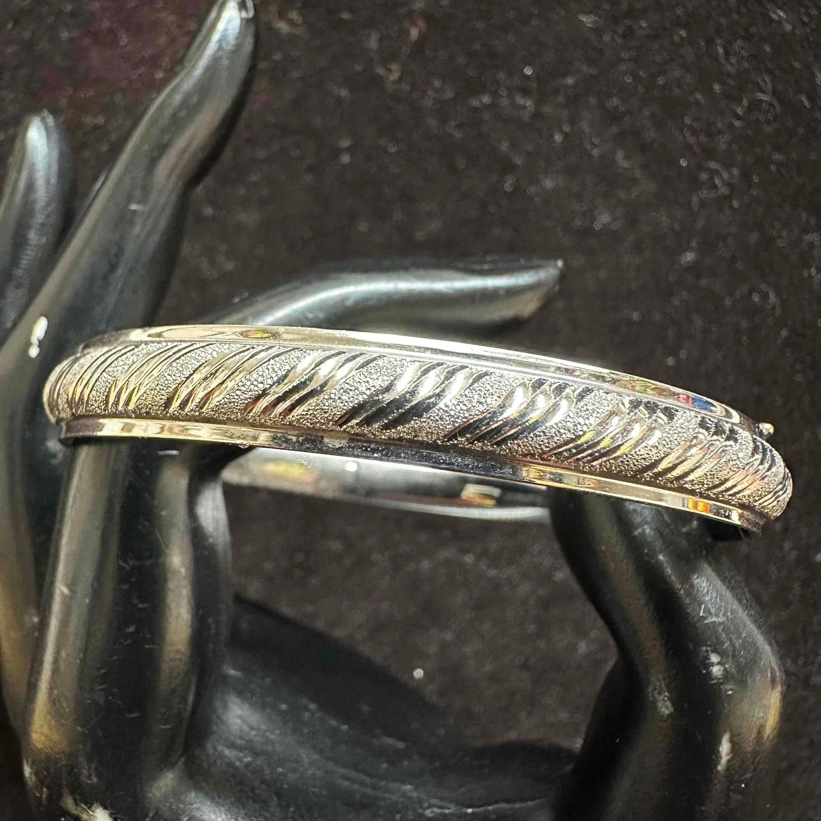 14K White Gold Fine Jewelry Hinged Bracelet B and M (1 of 7)