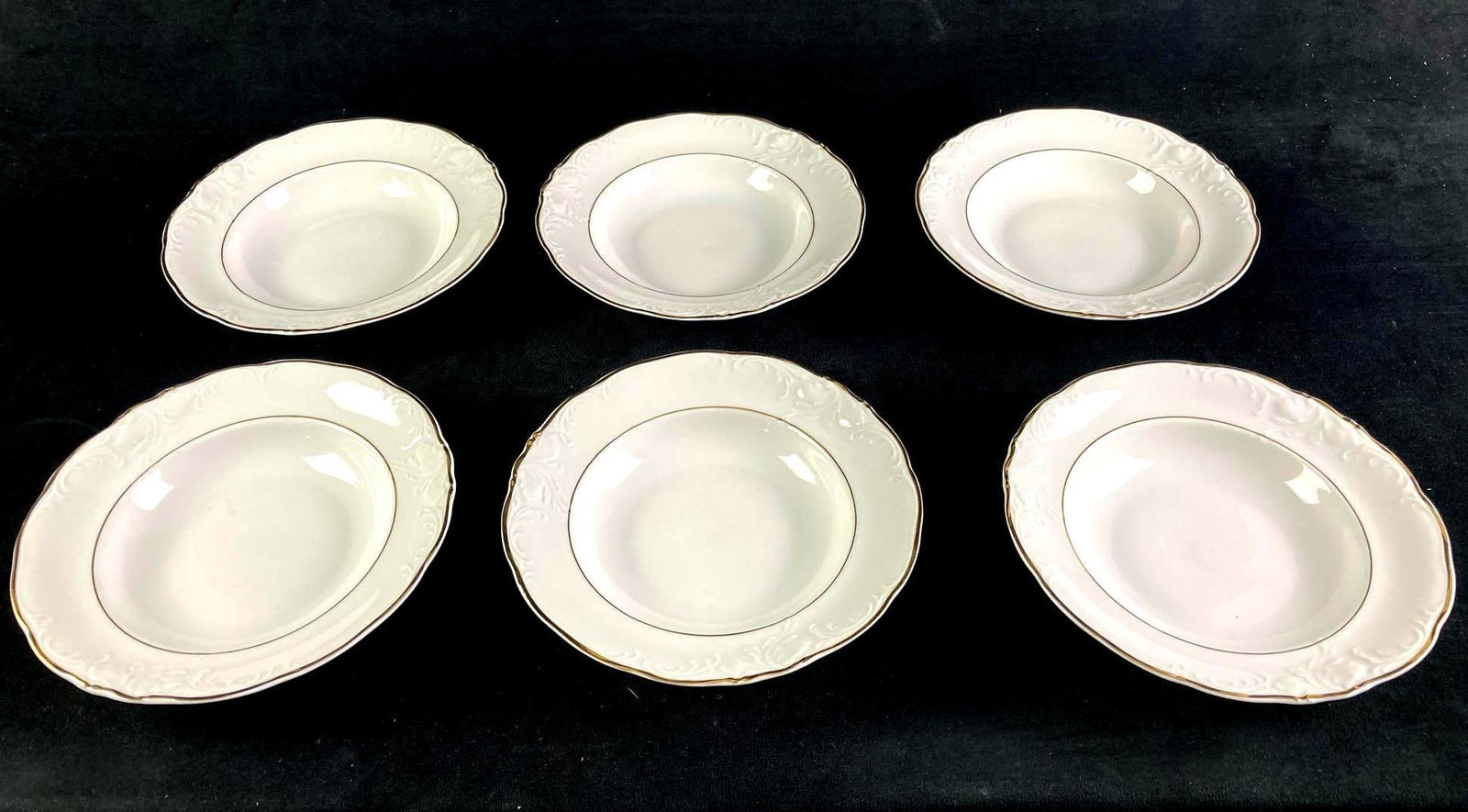 Set of (6) Royal Kent Bowls
