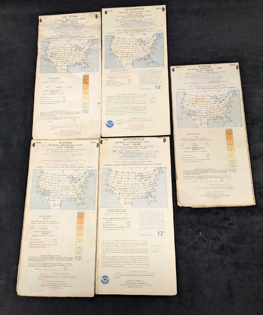 5 Phoenix Jacksonville & Las Vegas Aeronautical Chart Maps: 5 Phoenix Jacksonville & Las Vegas Aeronautical Chart Maps. This lot includes Aeronautical Charts from: (1) Las Vegas (2) Jacksonville (2) Phoenix Each folded chart is approx 5" x 1/8" x