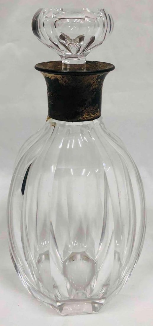 Vintage Crystal Decanter Sterling Silver Rim Engraved With "Pommern Woche 1929" By Hermann Behrnd: This lot contains a Vintage Crystal Decanter Sterling Silver Rim Engraved With "Pommern Woche 1929" By Hermann Behrnd. The Pommern Woche was the second largest Regatta event in the German