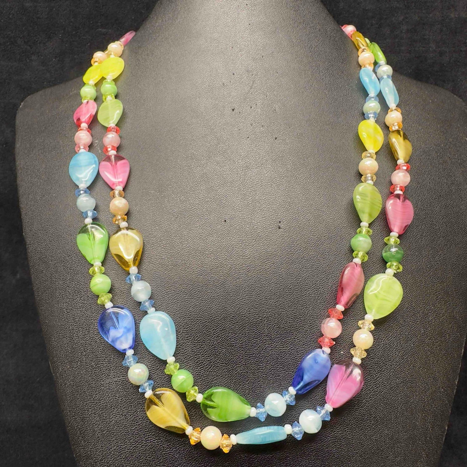 Murano Venetian Lamp Work Art Glass Multi Light Color Double Layer Beaded Flower Clasp Necklace D12: Murano Venetian Lamp Work Art Glass Multi Light Color Double Layer Beaded Flower Clasp Necklace D12. Necklace with multi colored glass beads with a beautiful design on each. The necklace features pink