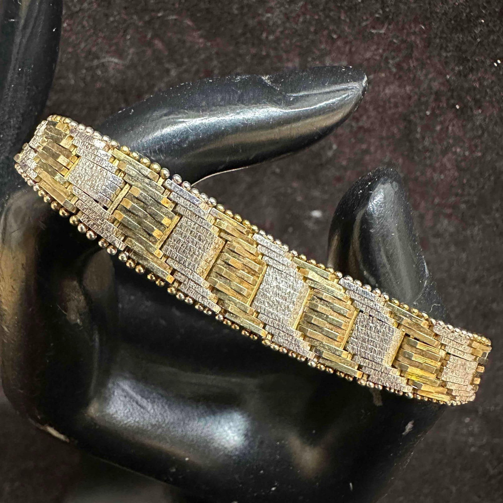 Two Tone Silver and Gold Sterling 925 Bracelet D64: This item is in good pre-owned, previously used/displayed condition with noticeable light wear, and surface scratches. Please reference all photos for full details. This piece of jewelry has been test