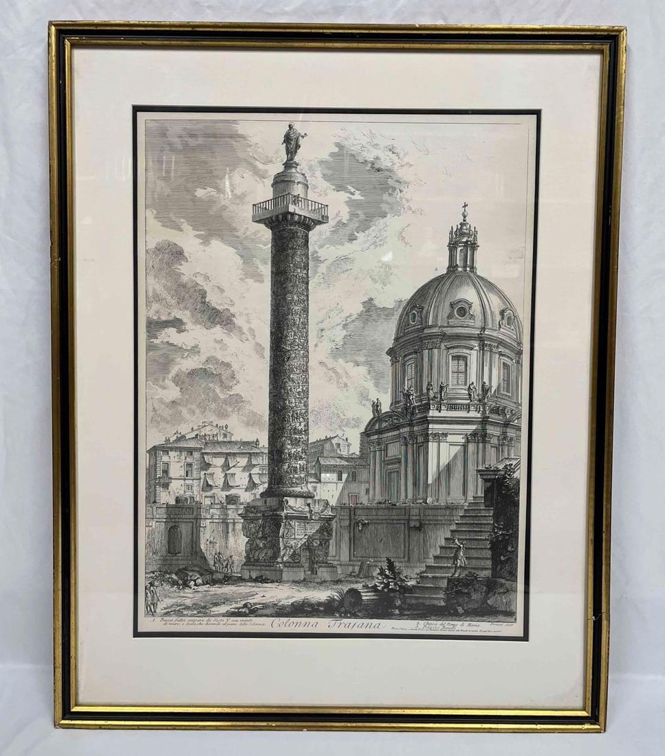 Framed Print Black & White Etching Of Salon Trajan's Column: This lot contains a Framed Print Black & White Etching Of Salon Trajan's Column. The frame is approx 29" x 23" while the print itself is approx 22" x 16 3/4". Total