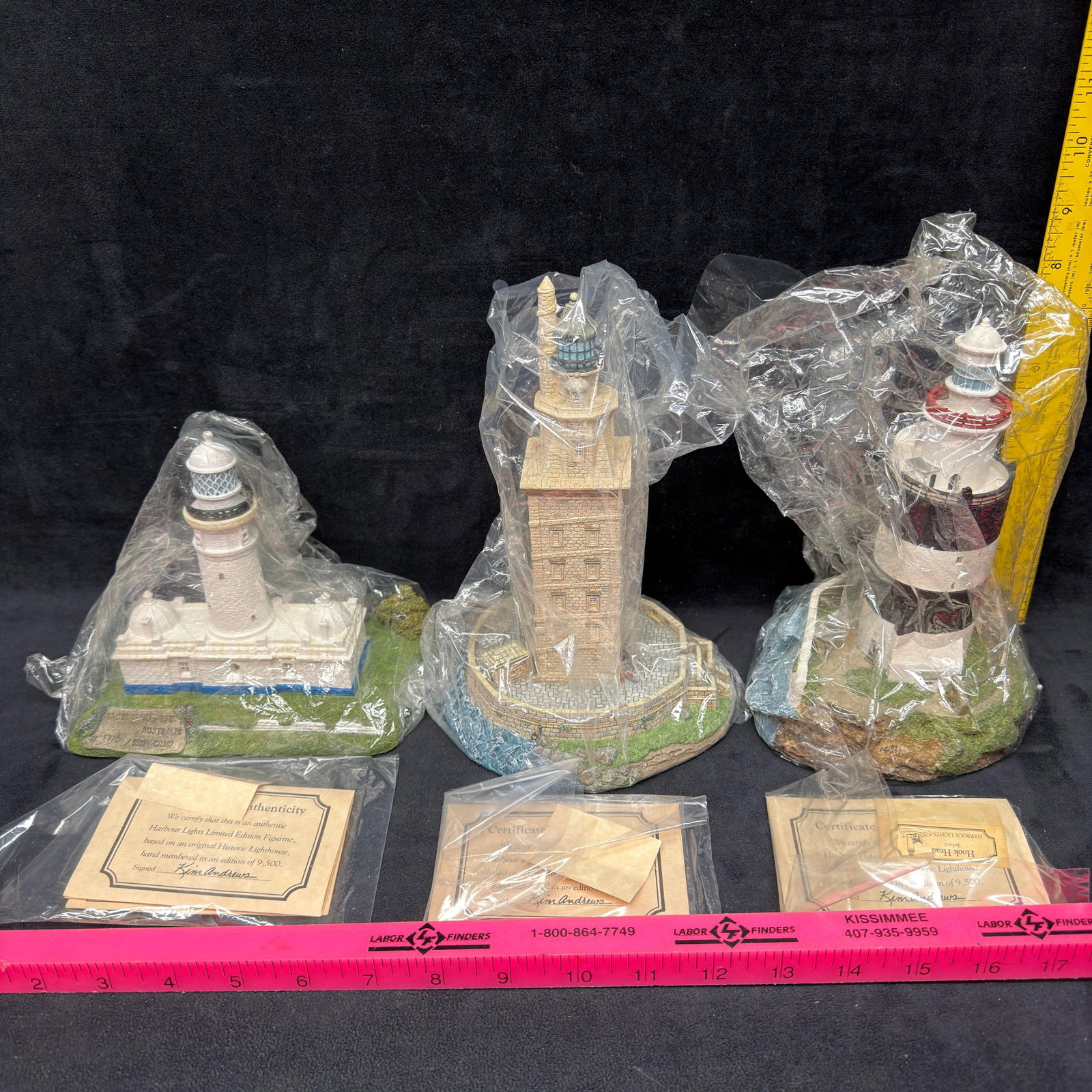 Harbour Lights International Lighthouse Figurines Set of Three Ireland Spain Australia (1 of 3)
