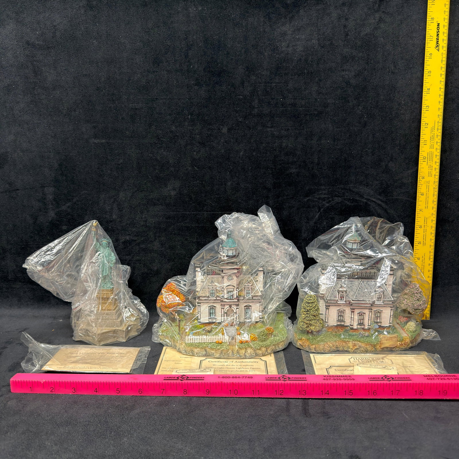Harbour Lights New York Lighthouse Figurines Lot Statue of Liberty and Fort Tompkins (1 of 5)