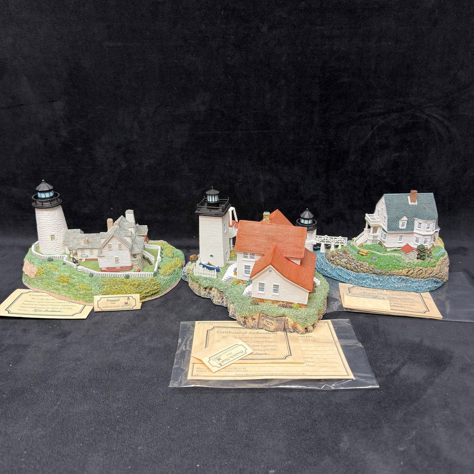 Harbour Lights Maine Lighthouse Figurines Three Marshall Point (1 of 3)