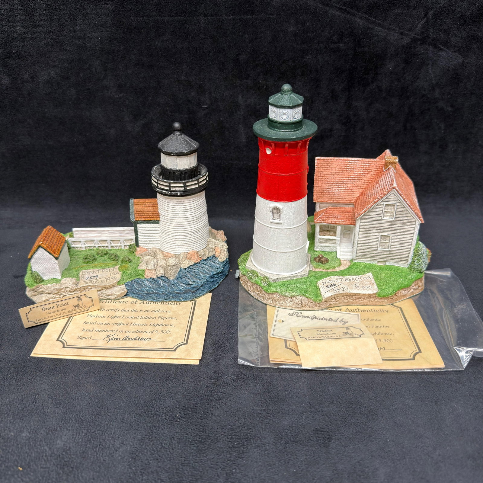 Pair of Harbour Lights Massachusetts Lighthouse Figurines Brant Point and Nauset Beach (1 of 5)