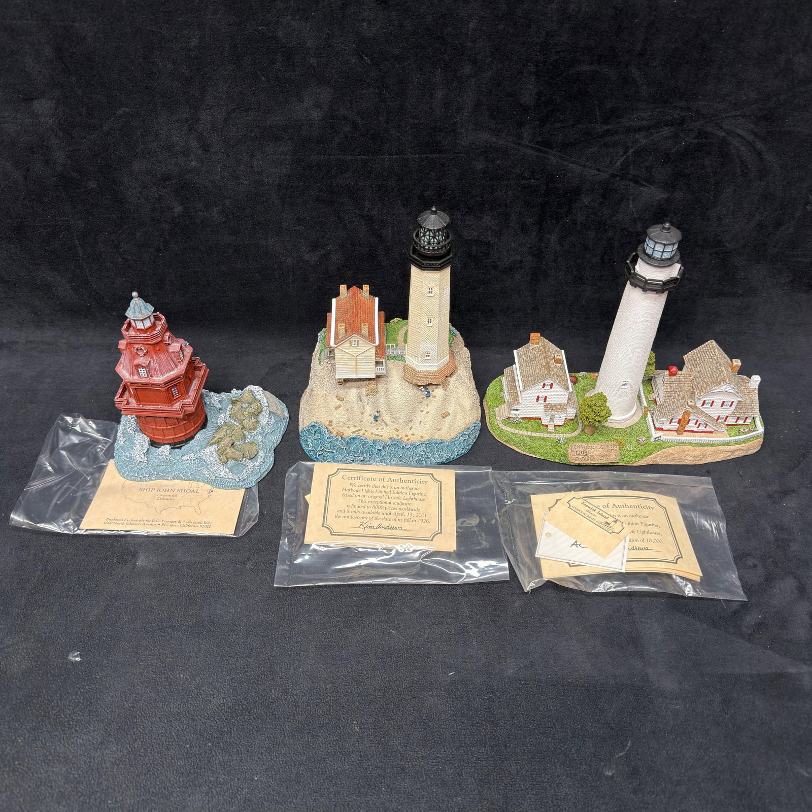 Fenwick Island Signed Harbour Lights Delaware Lighthouse Figurines Three (1 of 5)