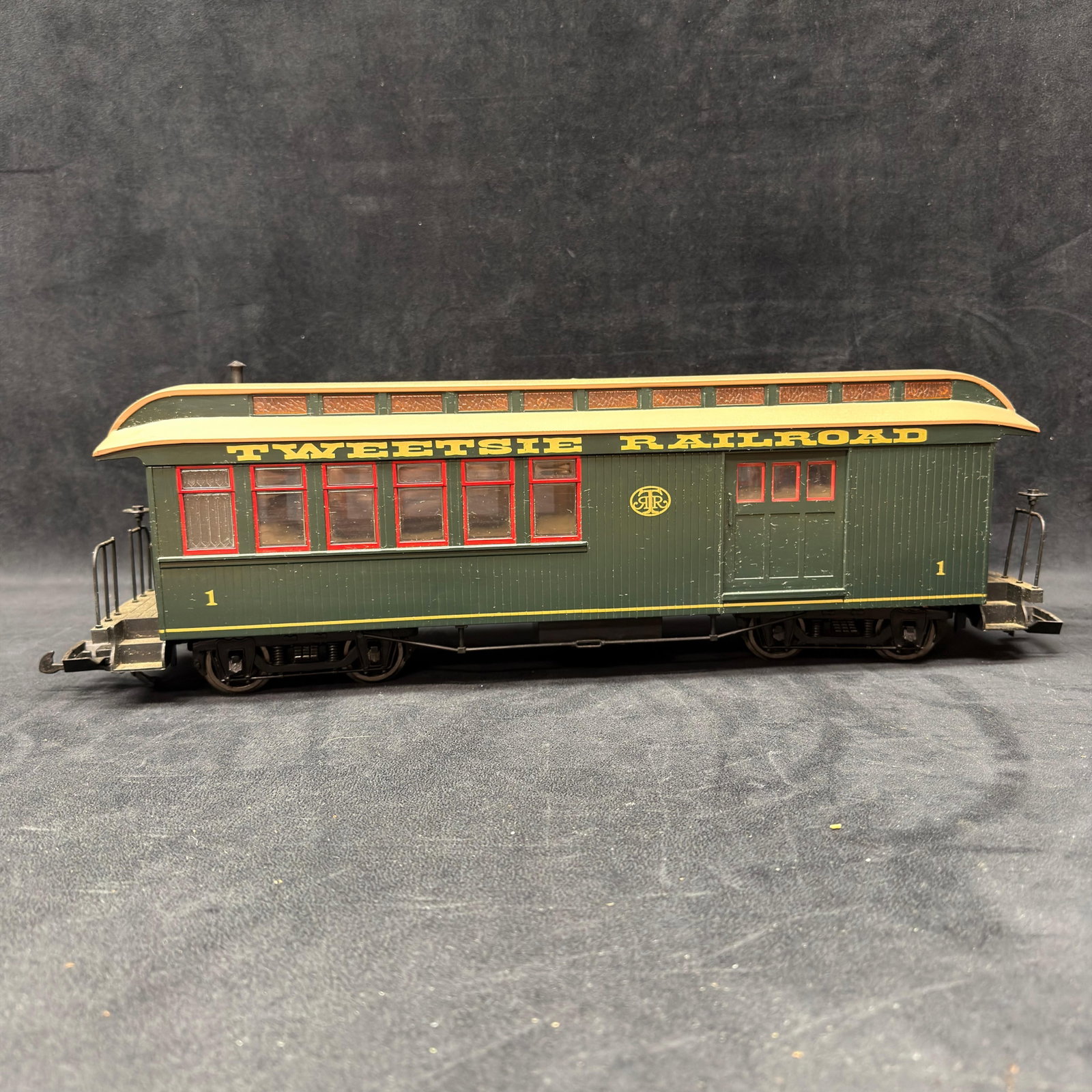 Bachmann Tweetsie Railroad G Scale Passenger Car No. 1 (1 of 4)