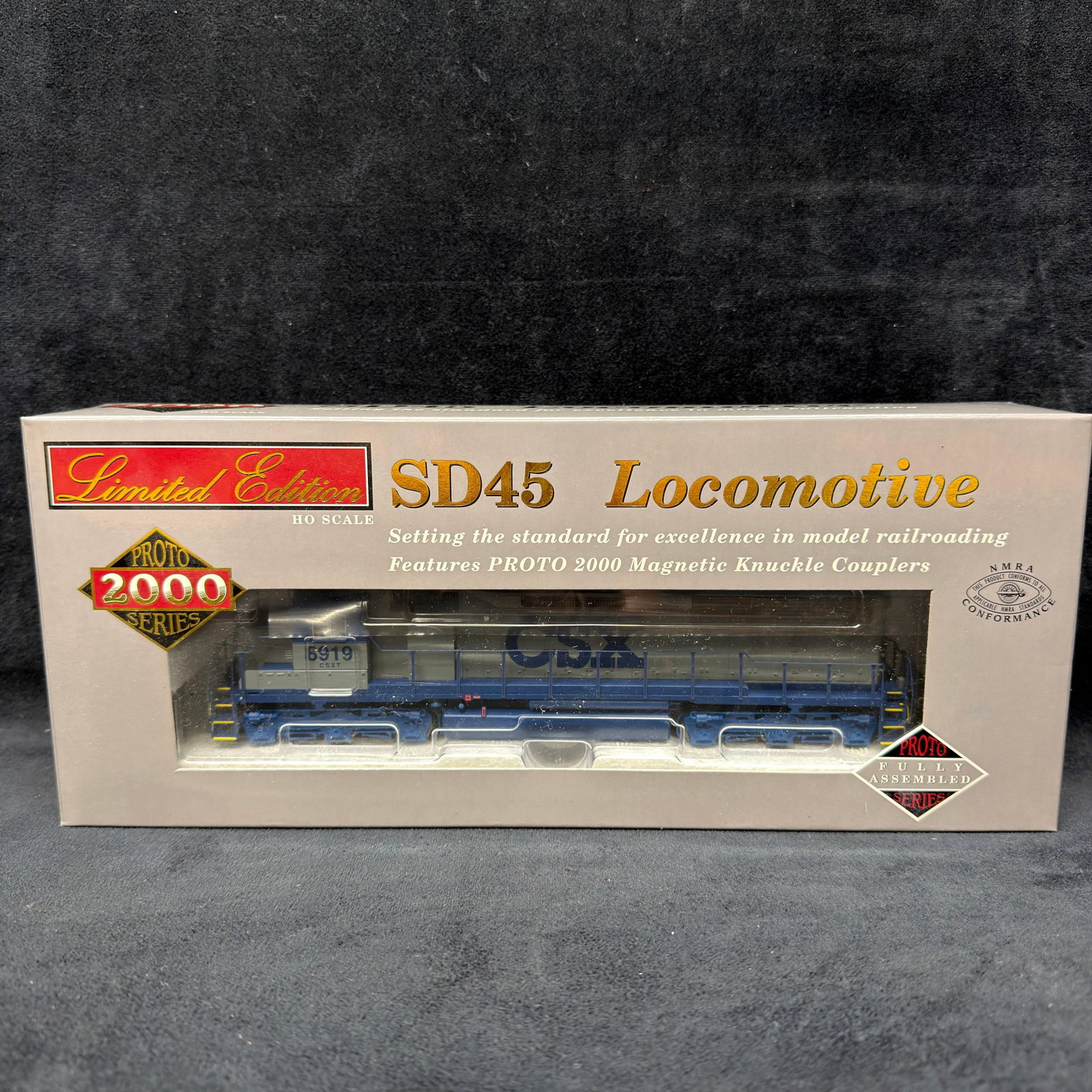 Proto 2000 SD 45 Locomotive Item 30726 Ho Scale Limited Edition CSX#8919: Life-Like Proto 2000 Series Limited Edition HO scale SD45 diesel locomotive in CSX livery, road number 8919. Fully assembled model with diecast chassis, Proto 2000 magnetic knuckle couplers, and origi