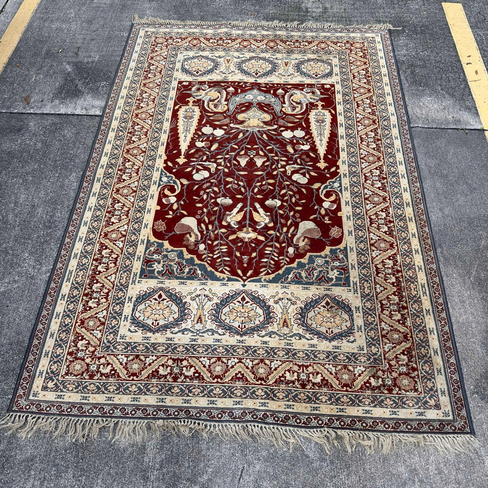 Vintage Hand Woven Traditional Floral Medallion Rug Handmade Wool Decor: Vintage Hand Woven Traditional Floral Medallion Rug Handmade Wool Decor. Each end has some thread fraying. Handmade multicolor fabric piece with unknown origin. A few light black stains are noticed on