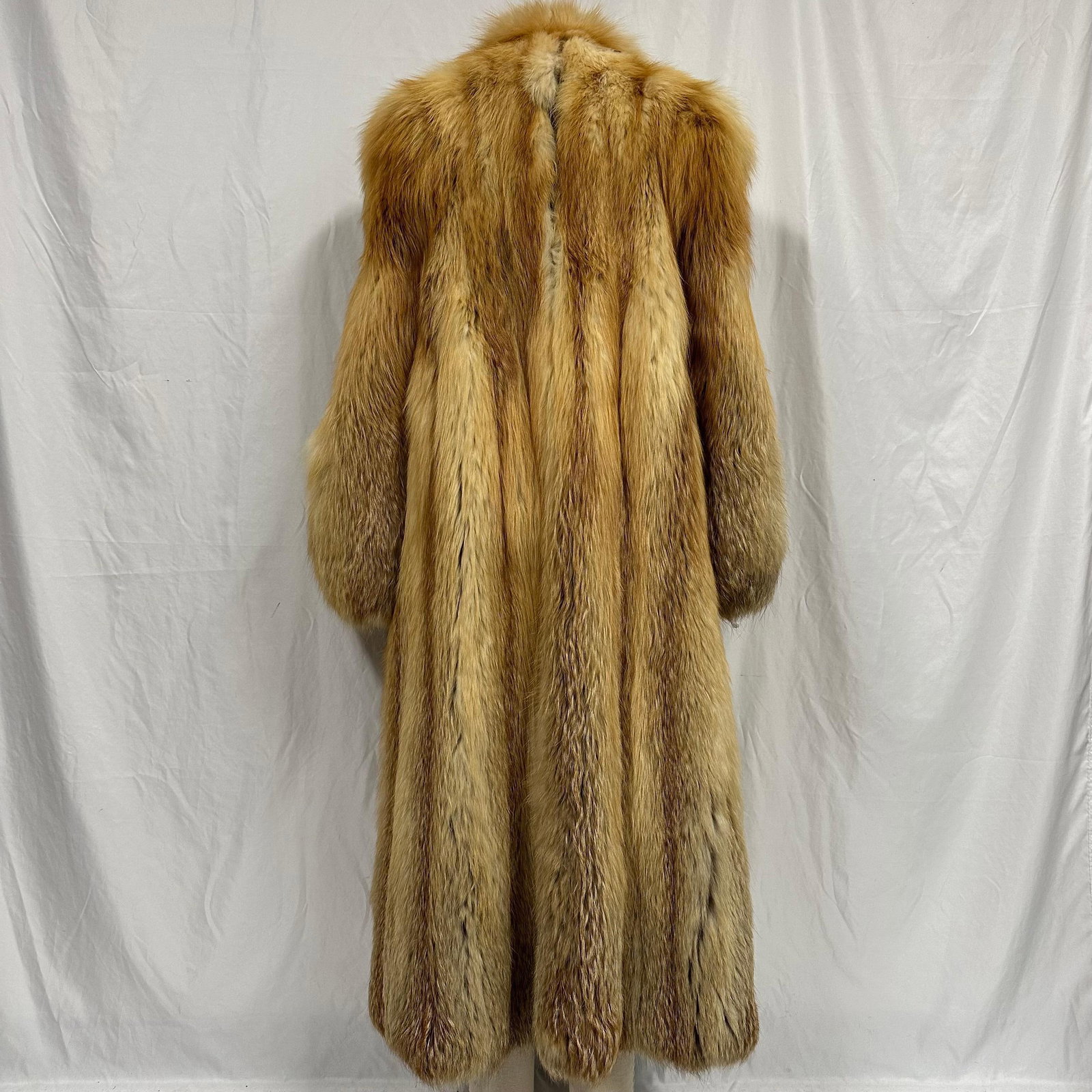 Fur Coat Red Fox - 2