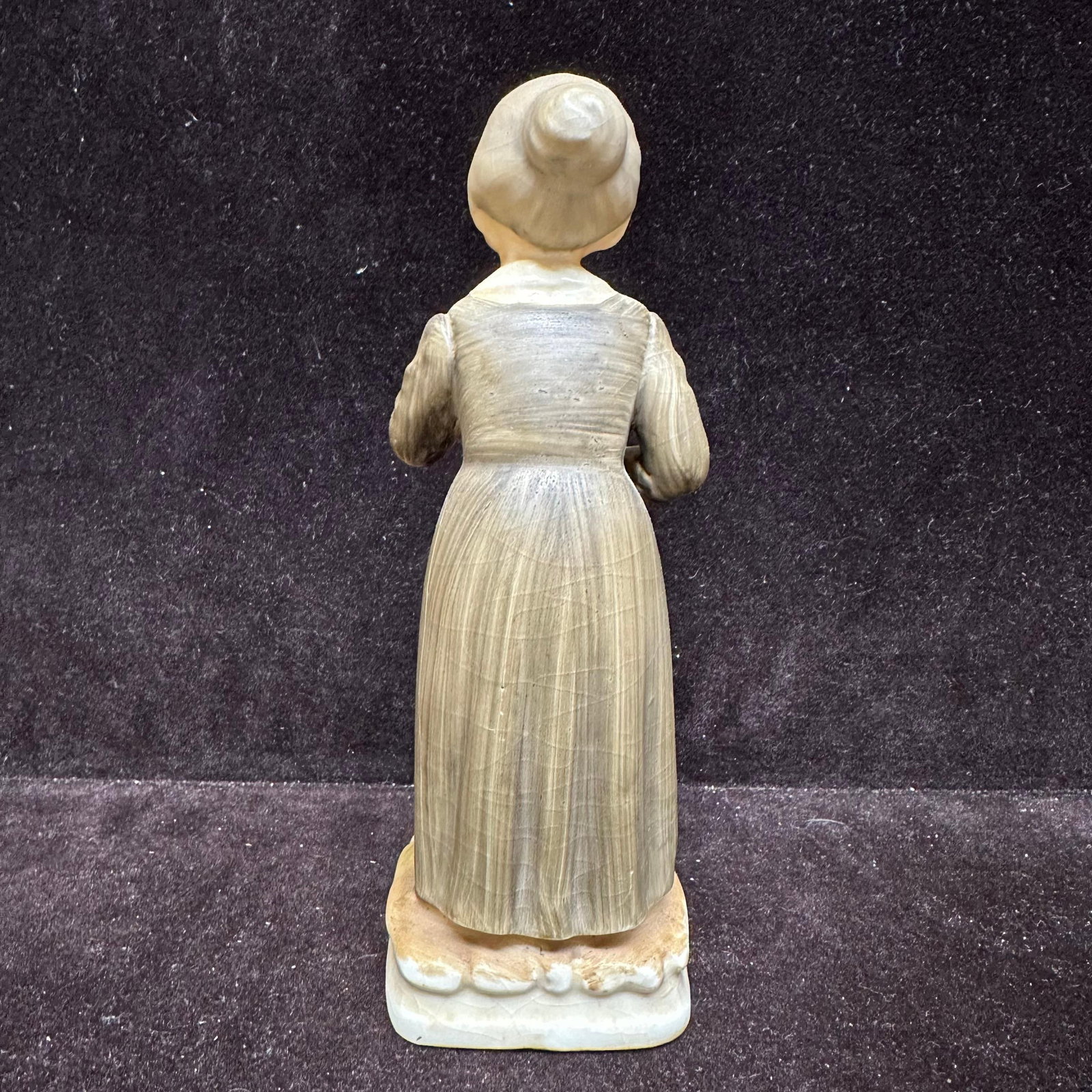 Vintage Ceramic Old Lady Figurine - 4