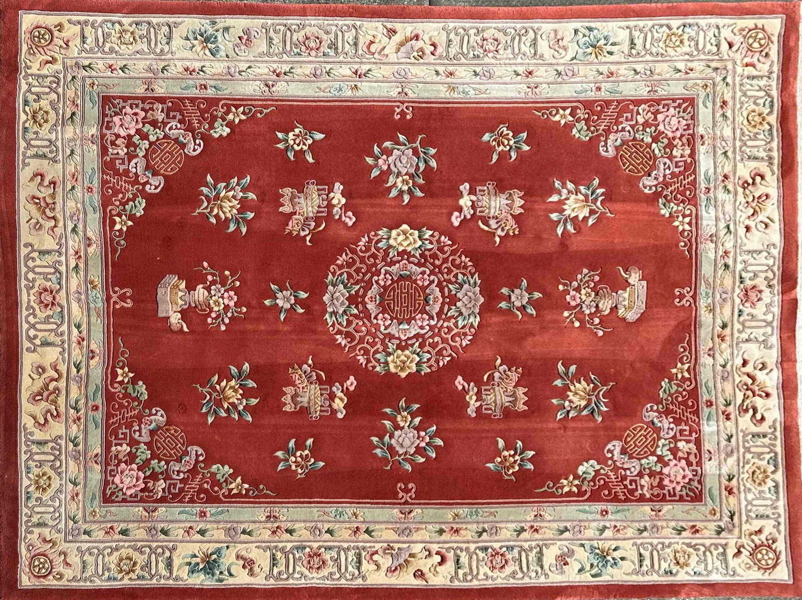 Amiri Chinese Oriental Hand Knotted 8 x 10 Red Floral Rug R155: Each end has some thread fraying and light staining. Handmade multicolor fabric piece with oriental origin. Tag underneath the rug reads: Amiri Rug# 04223 0184, Desc: Chinese 90 90L 5/8". This ite