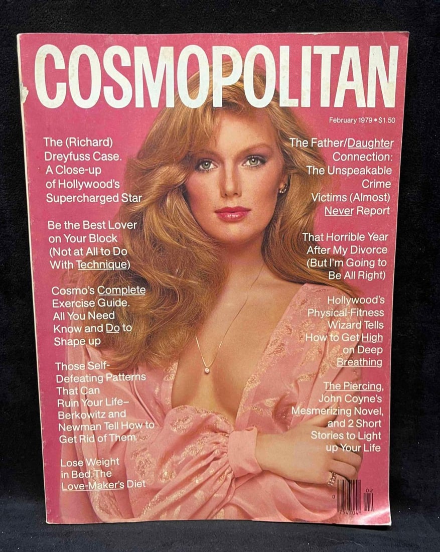 Vintage Cosmopolitan Magazine February 1979 Patti Hansen: This lot contains a Vintage Cosmopolitan Magazine February 1979 Patti Hansen. It is approx 10 3/4" x 8" and it weighs about 1lb. Overall the vintage magazine is in good used condition with some